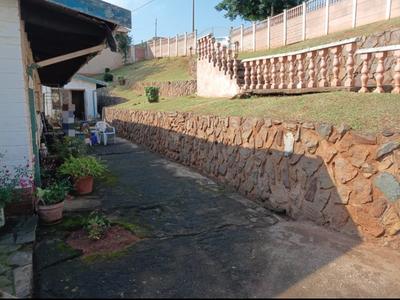 House For Sale in Montclair, Durban